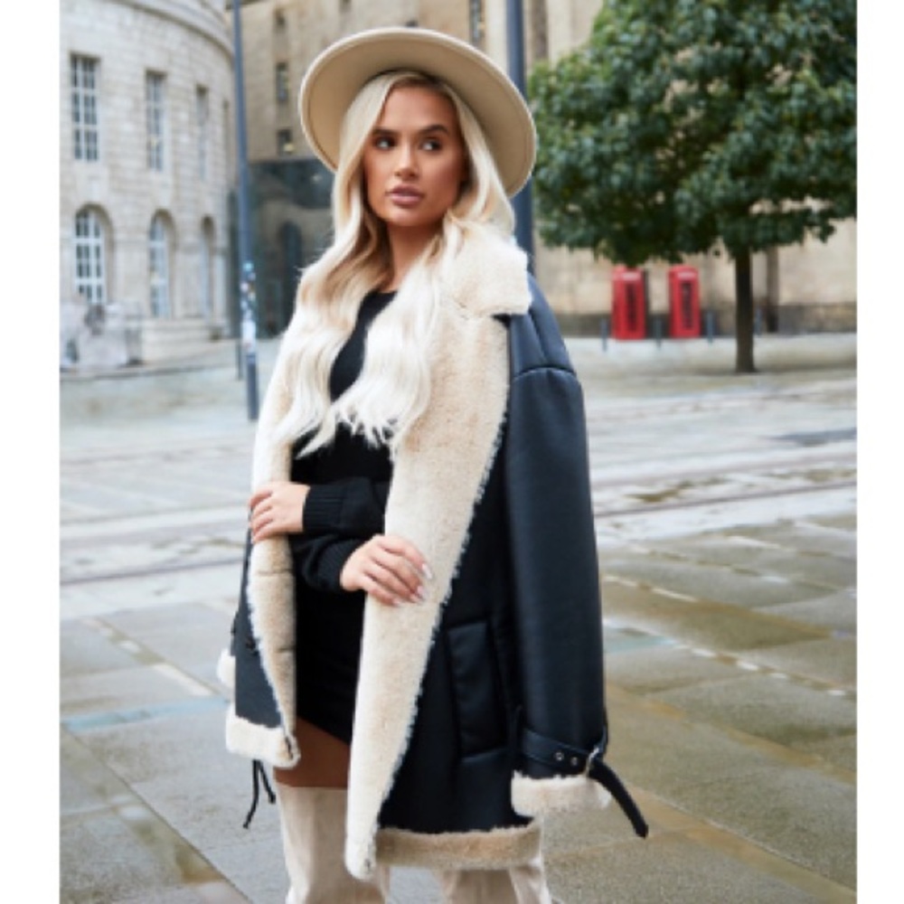 Black Faux Fur Trim Vintage Style Coat
